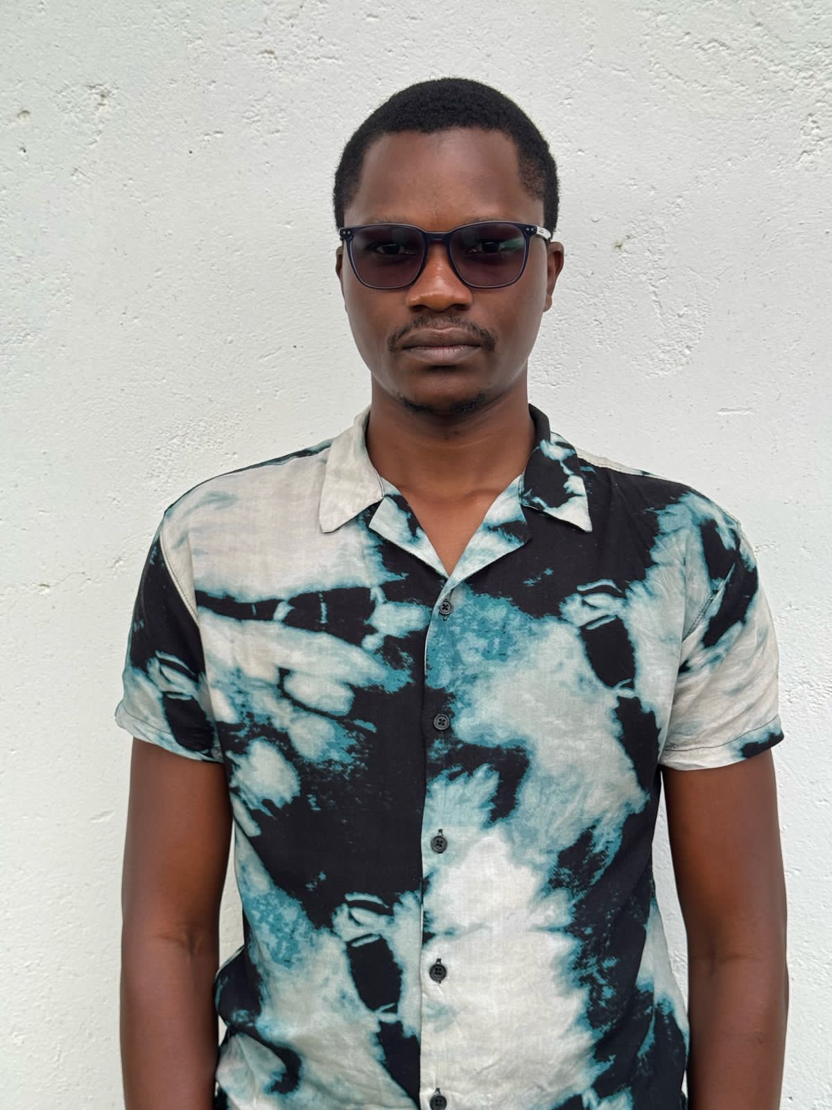 Davis Onjoro